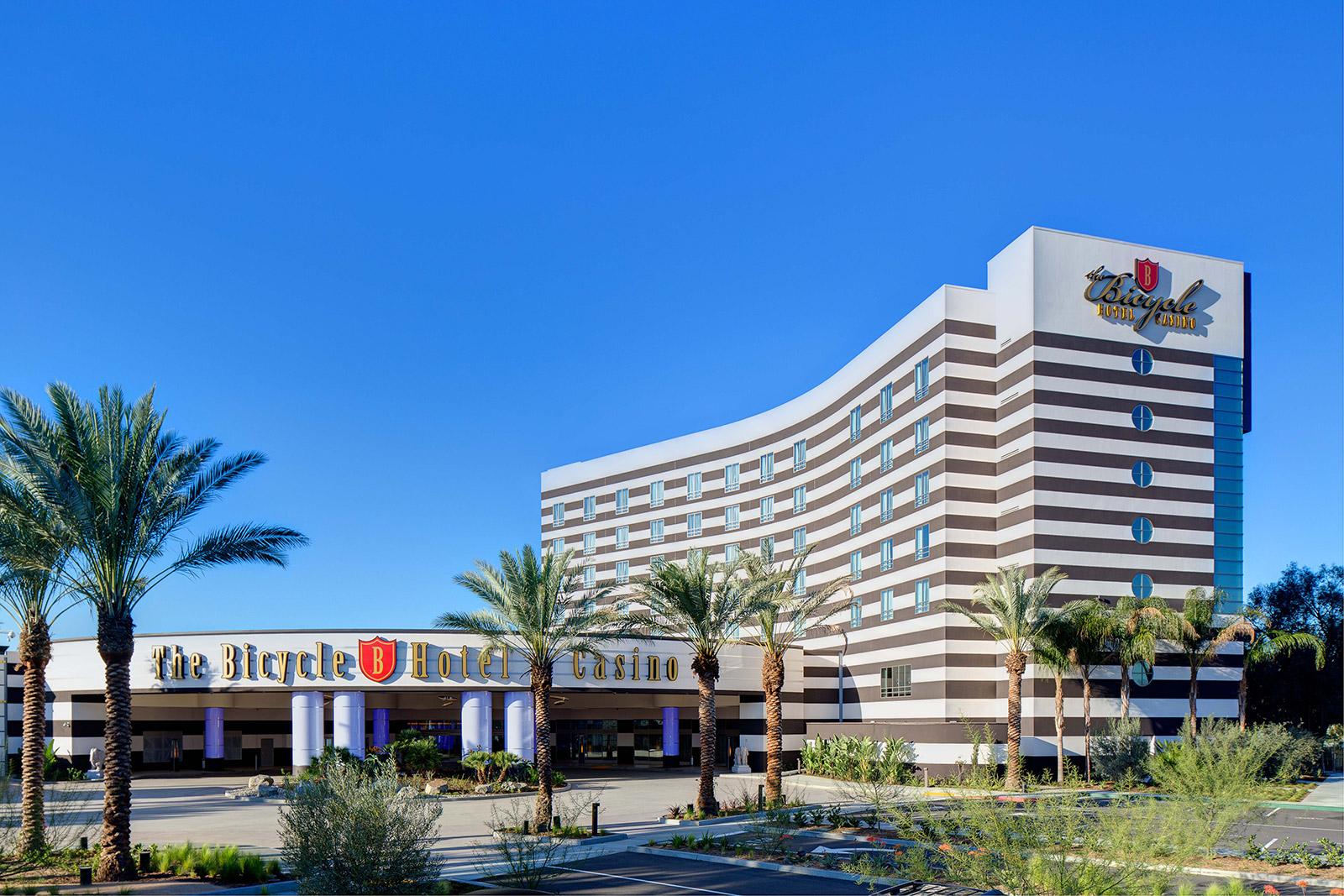 Hotel Parkwest Bicycle Casino